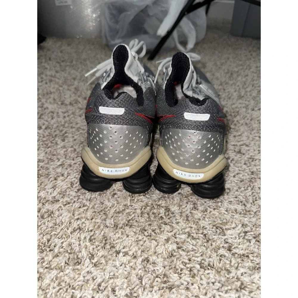 Nike Shox Cog Cognescenti Silver Black Red Size 14 Sneakers 311116-005‎ CLEAN
